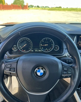 BMW Seria 5 cena 71000 przebieg: 269000, rok produkcji 2016 z Żnin małe 137